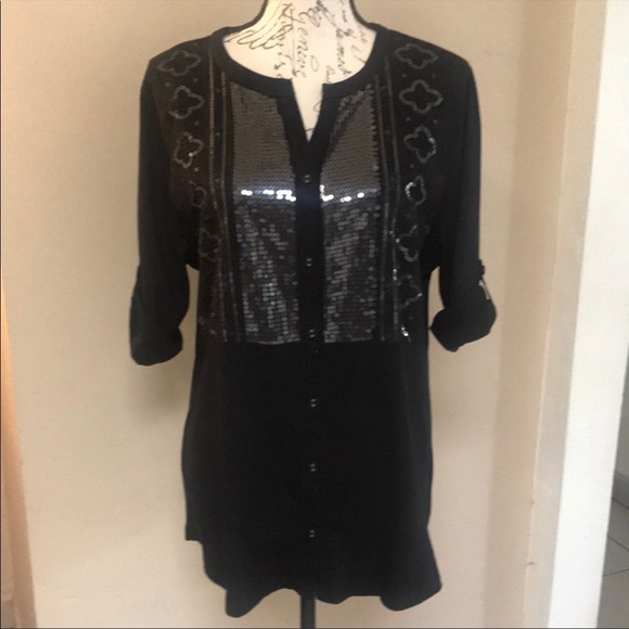 Style & CO Beautiful Black Top w/sequins. Large
60% Cotton, 40% Polyester - Picture 1 of 12